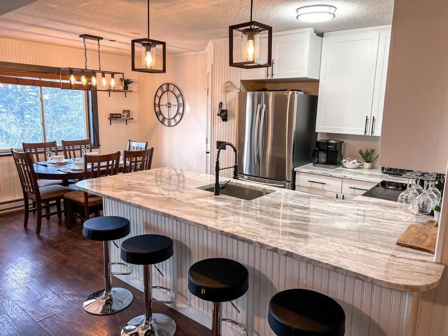 202D Summit - Completely Remodeled Modern Condo In Summit! Snowshoe Exterior foto